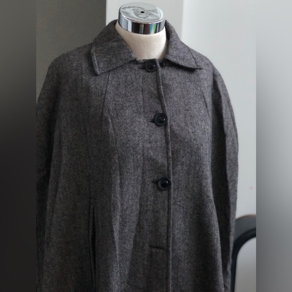 Vintage Herringbone Pendleton Cape Poncho - Picture 7 of 12